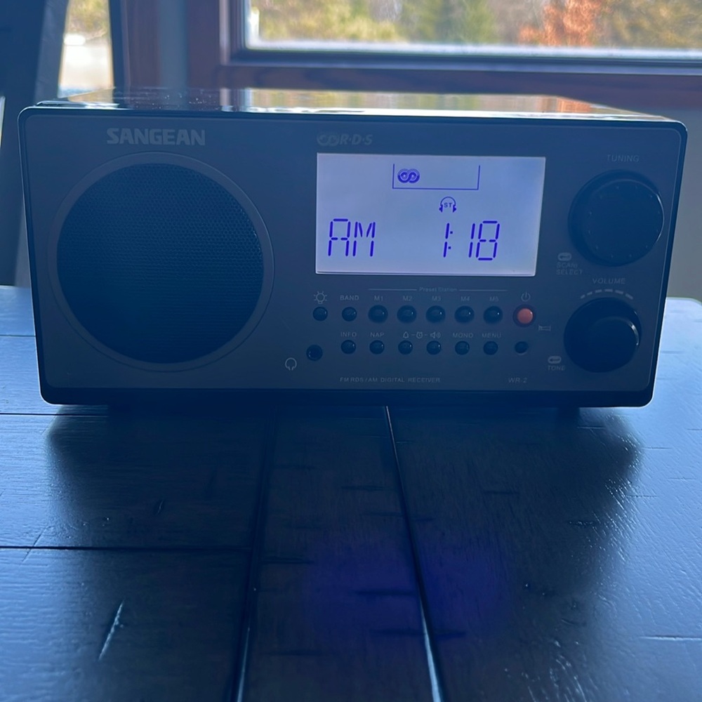 Sangean WR-2